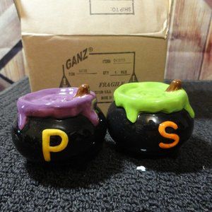 Halloween Witches Cauldron colorful Salt&Pepper shaker set, NEW~Witches …